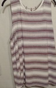 Sleeveless flowy top with strap details